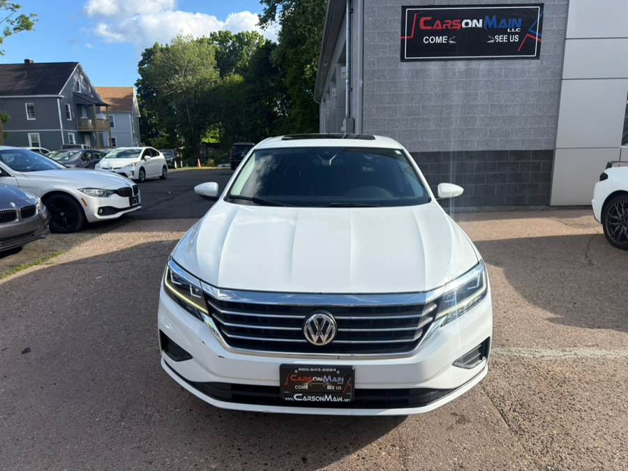 2021 Volkswagen Passat 2.0T SE Auto's photo