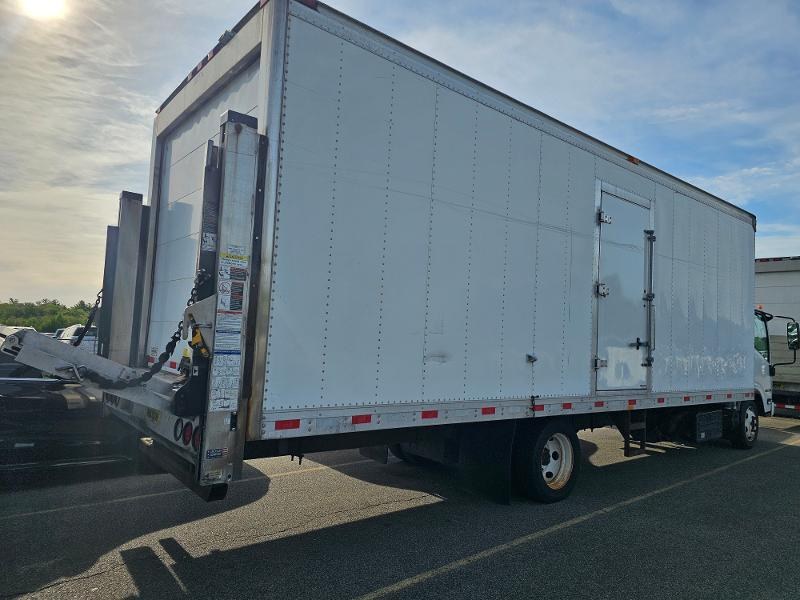 2019 Isuzu NRR's photo