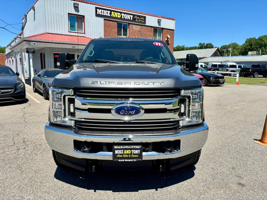 2017 Ford F-250 XL 4x4 Crew Cab 8' Box's photo