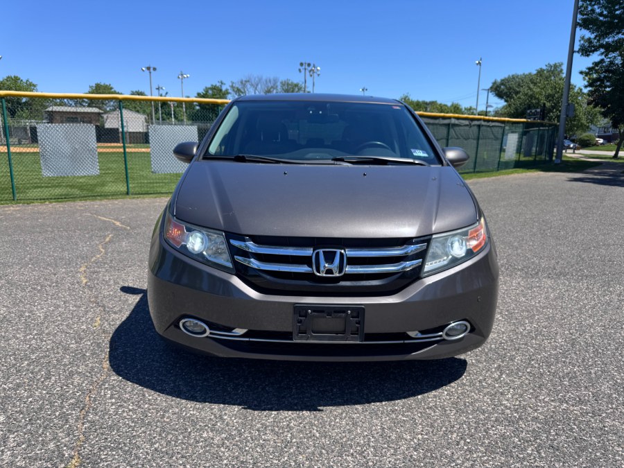 2016 Honda Odyssey Touring Elite's photo