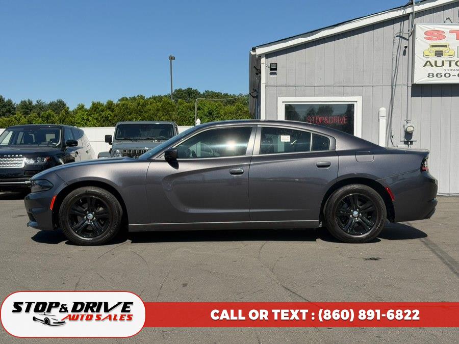 2019 Dodge Charger SXT's photo