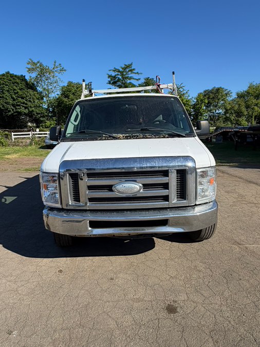 2014 Ford E-Series E-250 Van's photo