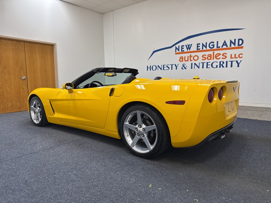 2005 Chevrolet Corvette Convertible's photo