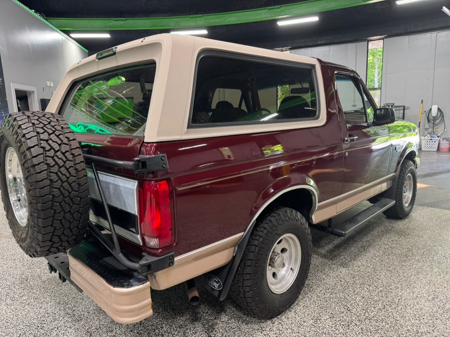 1996 Ford Bronco's photo