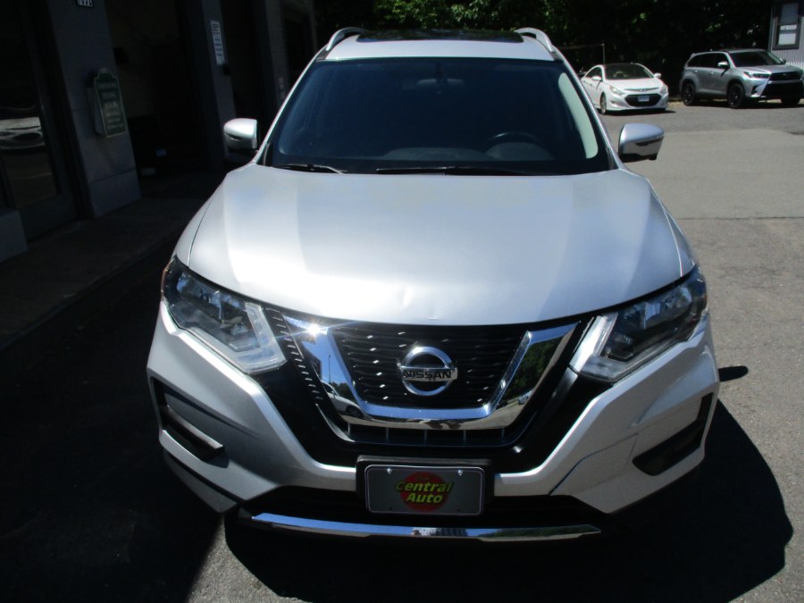 2017 Nissan Rogue SV AWD's photo