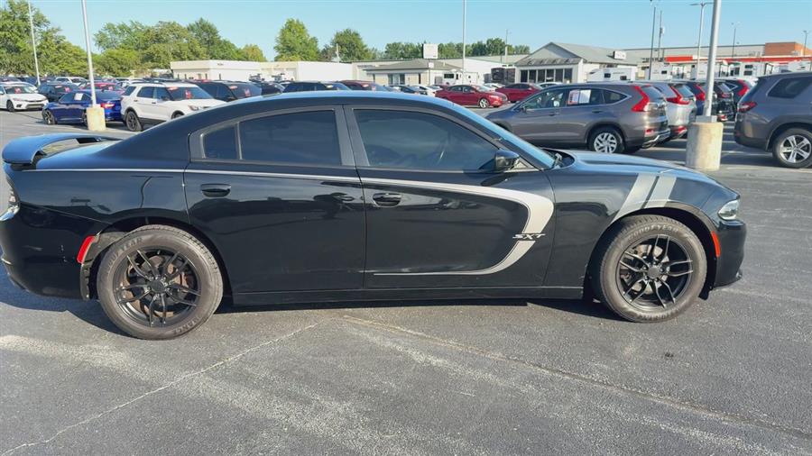 2017 Dodge Charger SXT's photo
