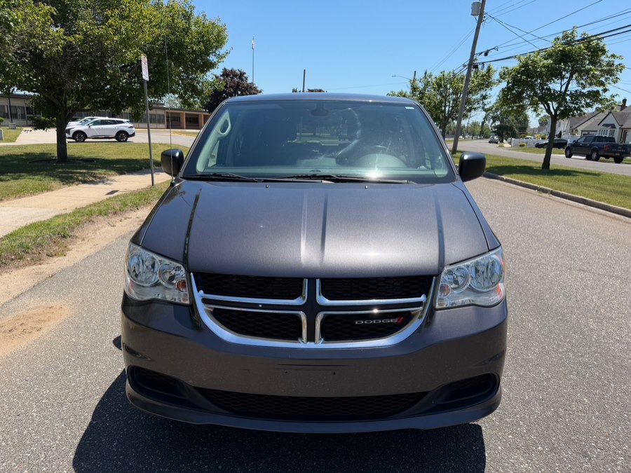 2019 Dodge Grand Caravan SE's photo