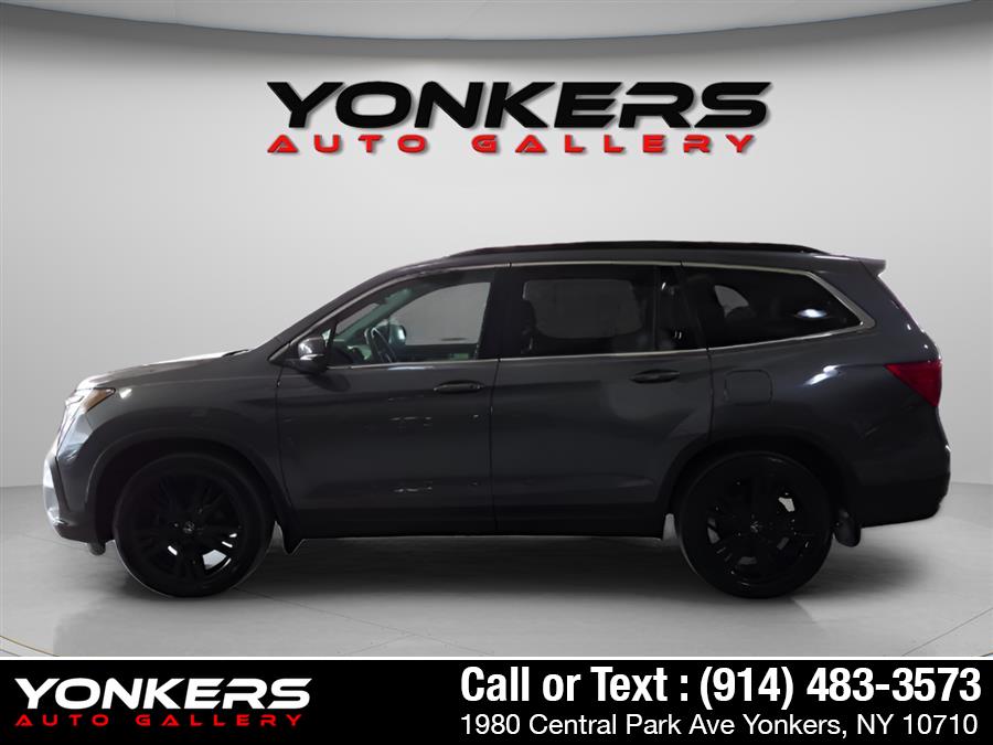 2022 Honda Pilot SE AWD's photo