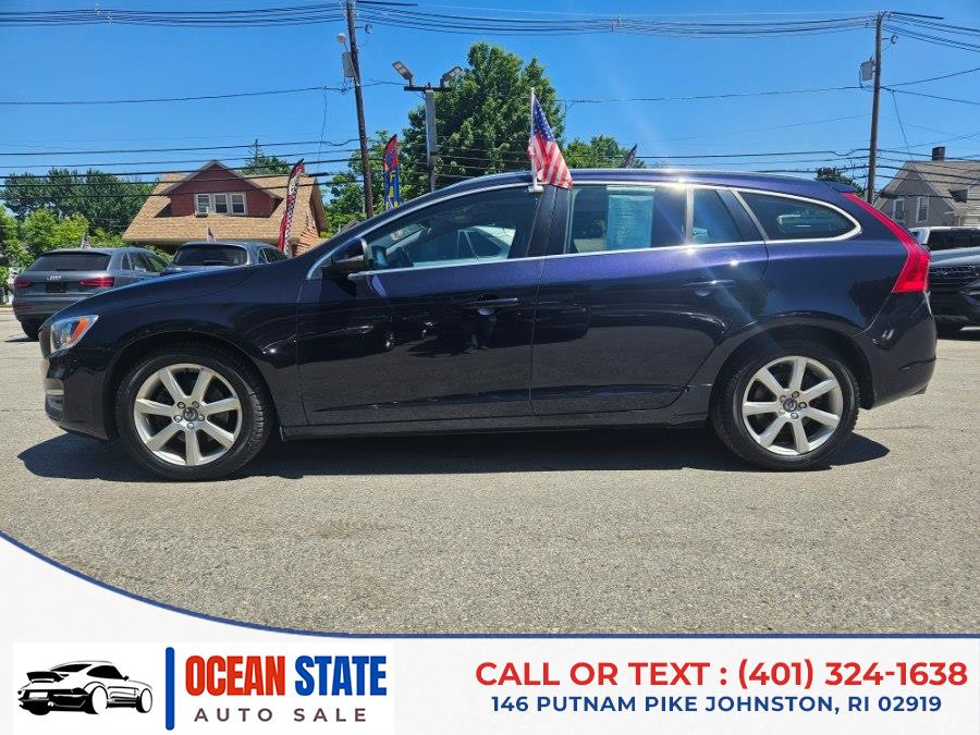 2016 Volvo V60 T5 Drive-E FWD Premier's photo