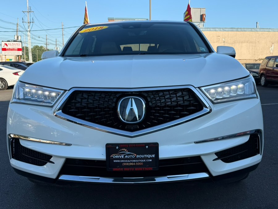 2018 Acura MDX SH-AWD's photo