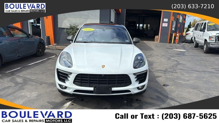 2017 Porsche Macan S's photo