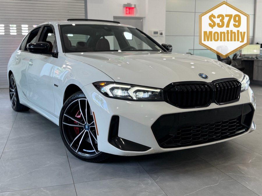 2023 BMW 3 Series 330e Sedan's photo