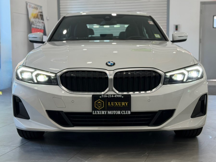 2025 BMW 3 Series 330i Sedan's photo