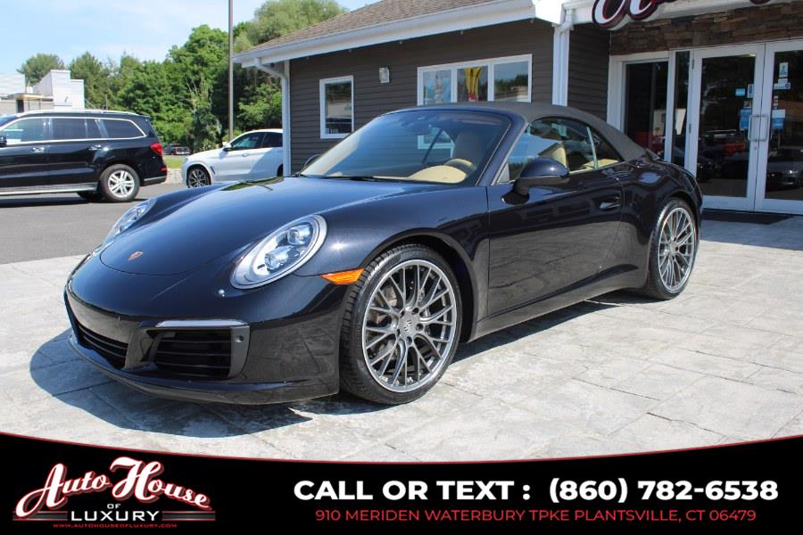 2017 Porsche 911 Carrera 4 Cabriolet's photo