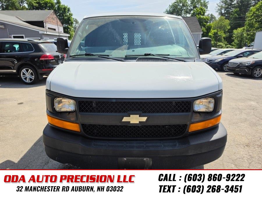 2015 Chevrolet Express's photo