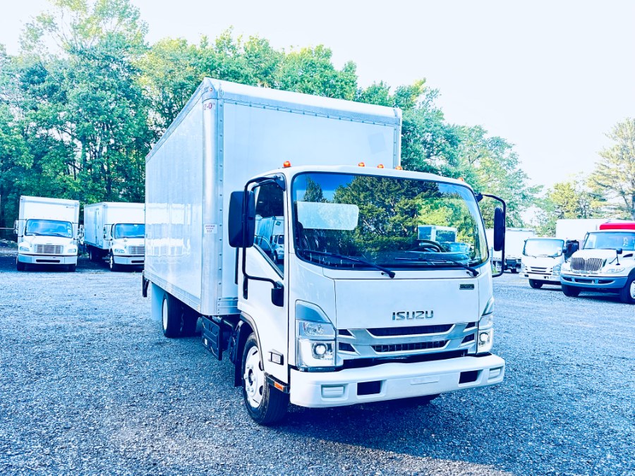 2023 Isuzu NRR's photo