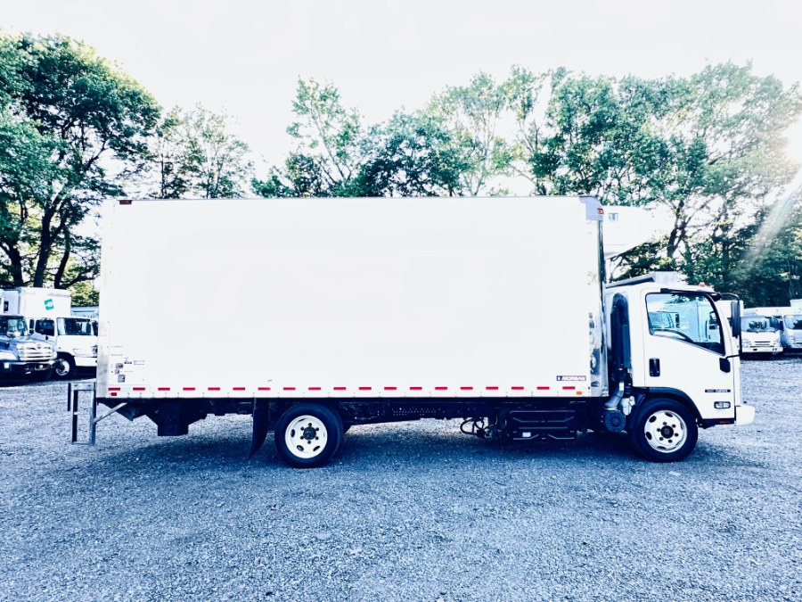 2020 Isuzu NRR's photo
