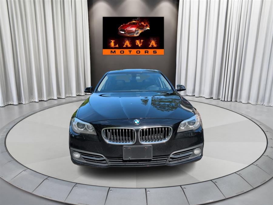 2015 BMW 5 Series 535i xDrive Sedan Luxury Line's photo