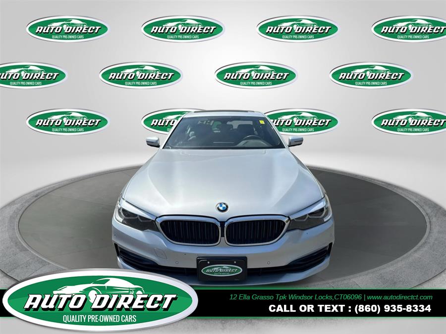 2018 BMW 5 Series 530e xDrive iPerformance Sedan's photo