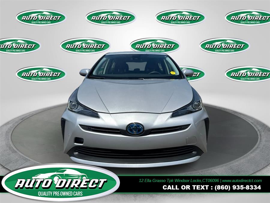 2022 Toyota Prius LE FWD's photo