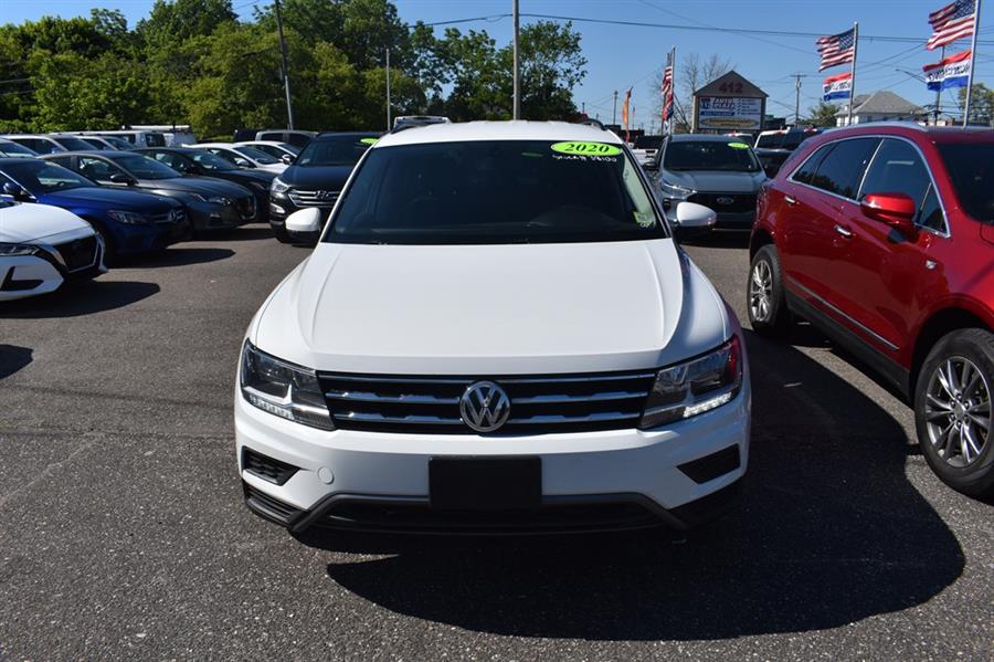 2020 Volkswagen Tiguan 2.0T SE 4Motion's photo