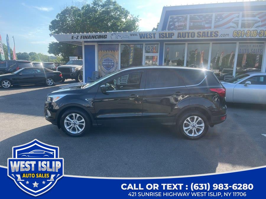 2019 Ford Escape SE's photo
