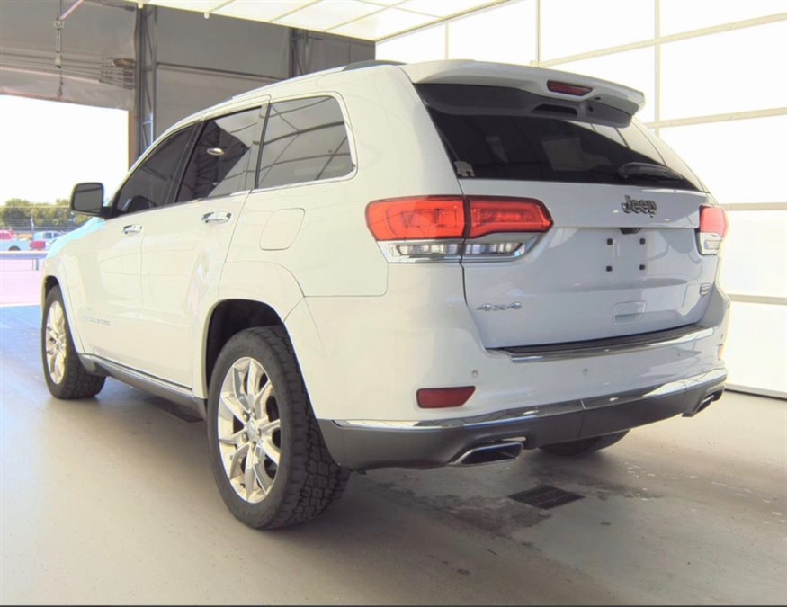 2014 Jeep Grand Cherokee's photo
