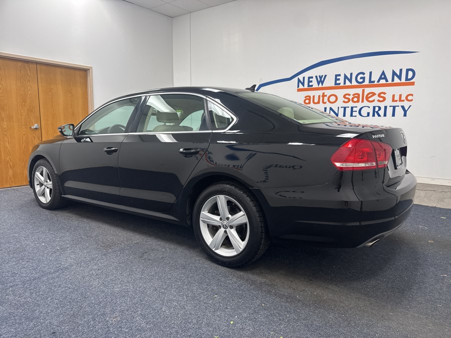 2012 Volkswagen Passat's photo