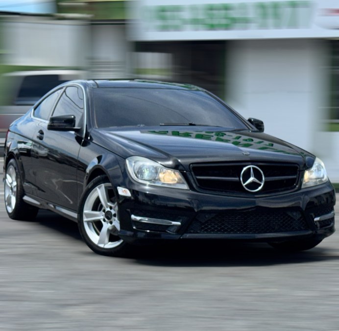 Used Mercedes-Benz C-Class C250 2dr Cpe C 250 RWD 2013 | Green Light Auto. Corona, California