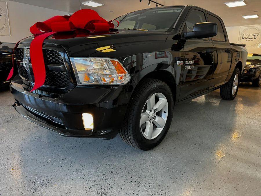 2013 RAM 1500 Express Crew Cab's photo