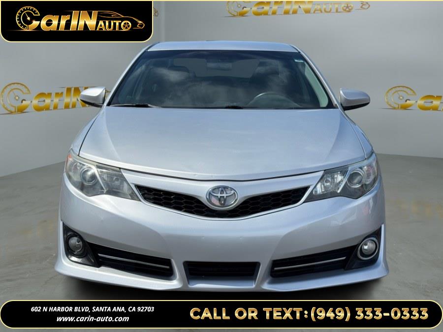 2014 Toyota Camry 2.5 Auto SE's photo