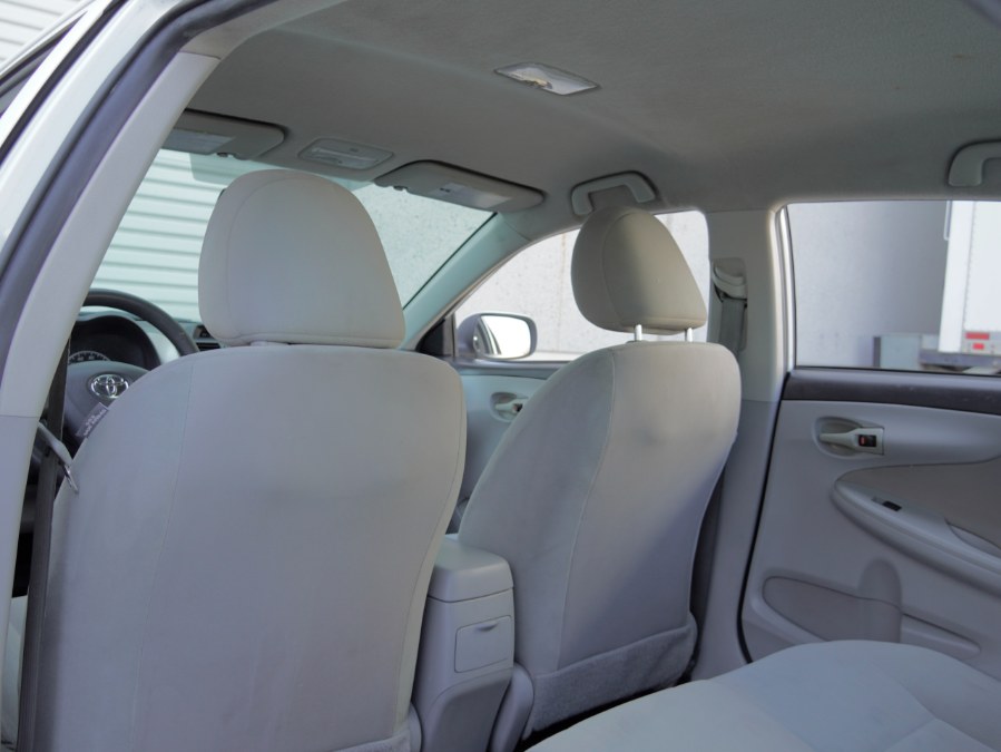 2013 Toyota Corolla's photo