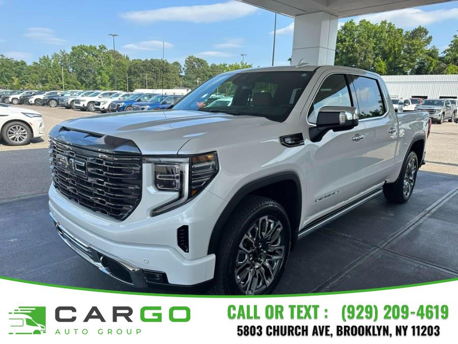 2020 GMC Sierra 4WD Crew Cab Short Box Denali's photo