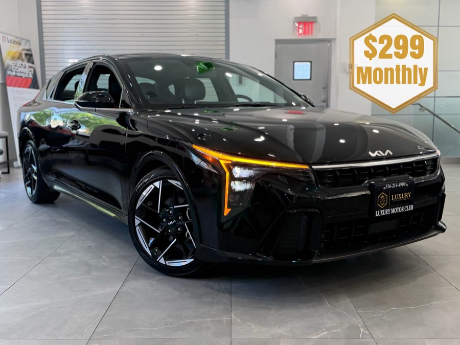 2025 Kia K4 GT-Line AT's photo