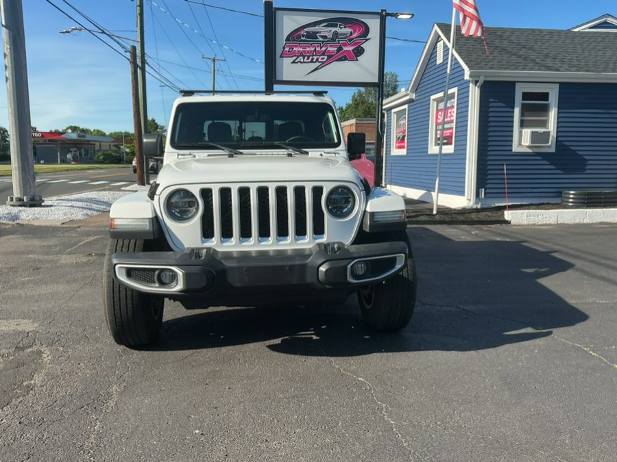 2021 Jeep Gladiator Overland's photo