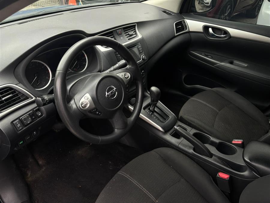 2018 Nissan Sentra S - Photo 11