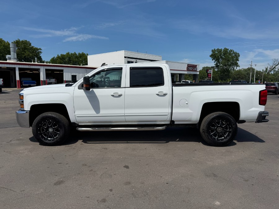 2016 Chevrolet Silverado HD LT 4WD Crew Cab Standard Box SRW's photo