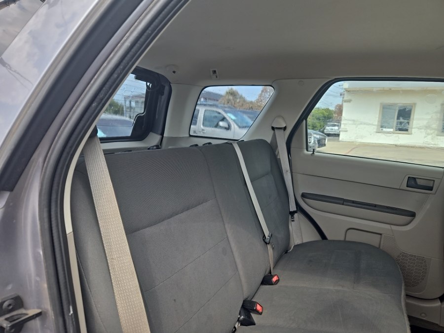 2008 Ford Escape XLS - Photo 12