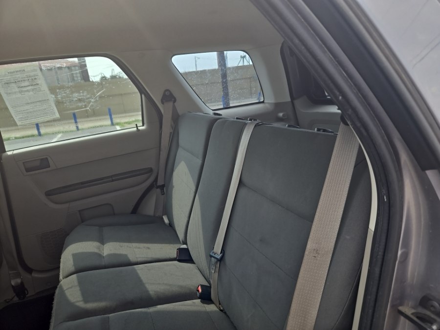 2008 Ford Escape XLS - Photo 11